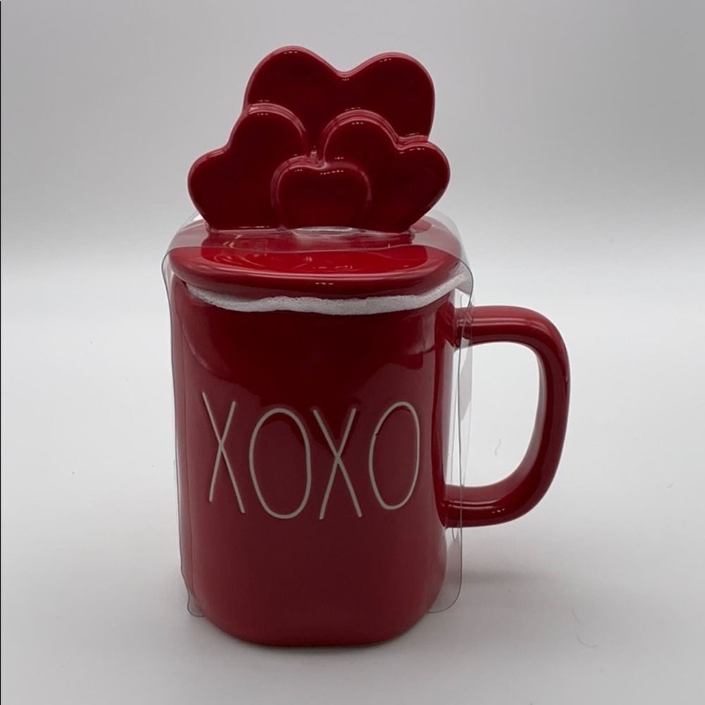 Rae Dunn “XOXO” Mug